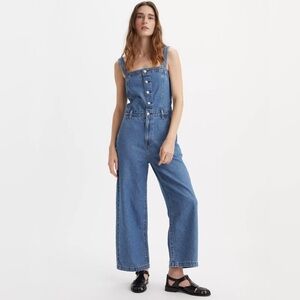 NWT WIDE LEG DEMIN BUTTON SQUARE NECK OVERALLS JUMPER